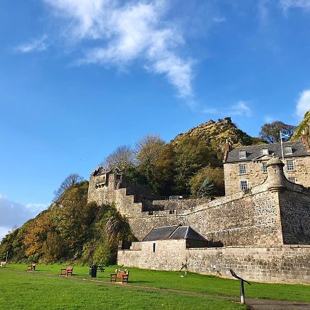 Dumbarton Castle Way Apartment Bagian luar foto